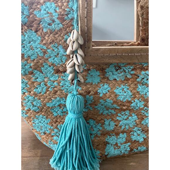 Beach Wood Handle Jute Tote Bag in Aqua - Picture 2 of 11